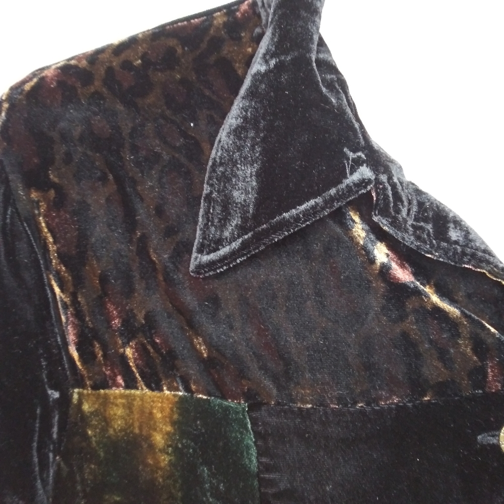 Vintage White Stag Black Velvet Asian Inspired Patchwork Embroidered Jacket - Picture 2 of 8
